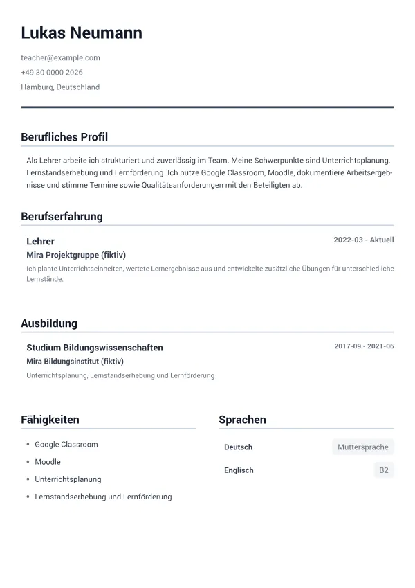 Lehrer CV – Minimal Grau