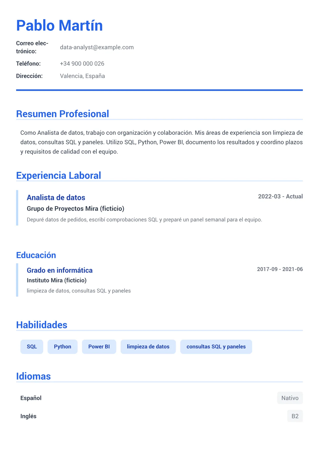 Ejemplo de CV de Analista de datos – Azul Ejecutivo (1/1)