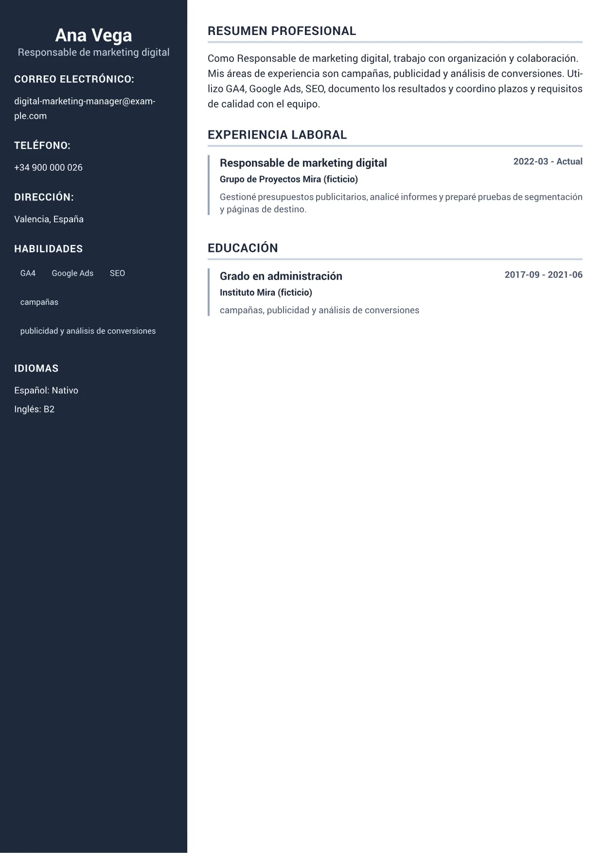 Ejemplo de CV de Responsable de marketing digital – Sidebar Profesional (1/1)