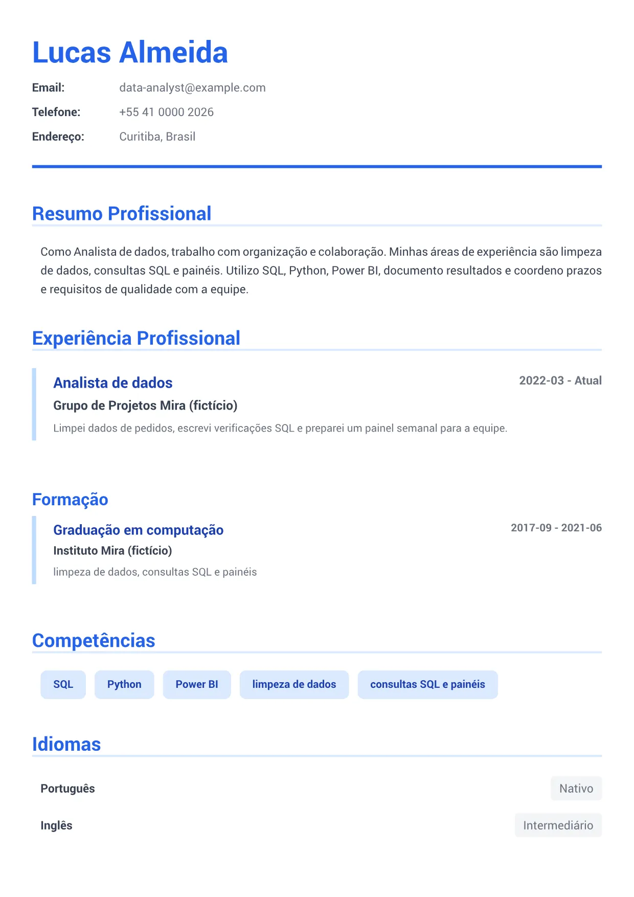 Exemplo de currículo de Analista de dados – Azul Executivo (1/1)