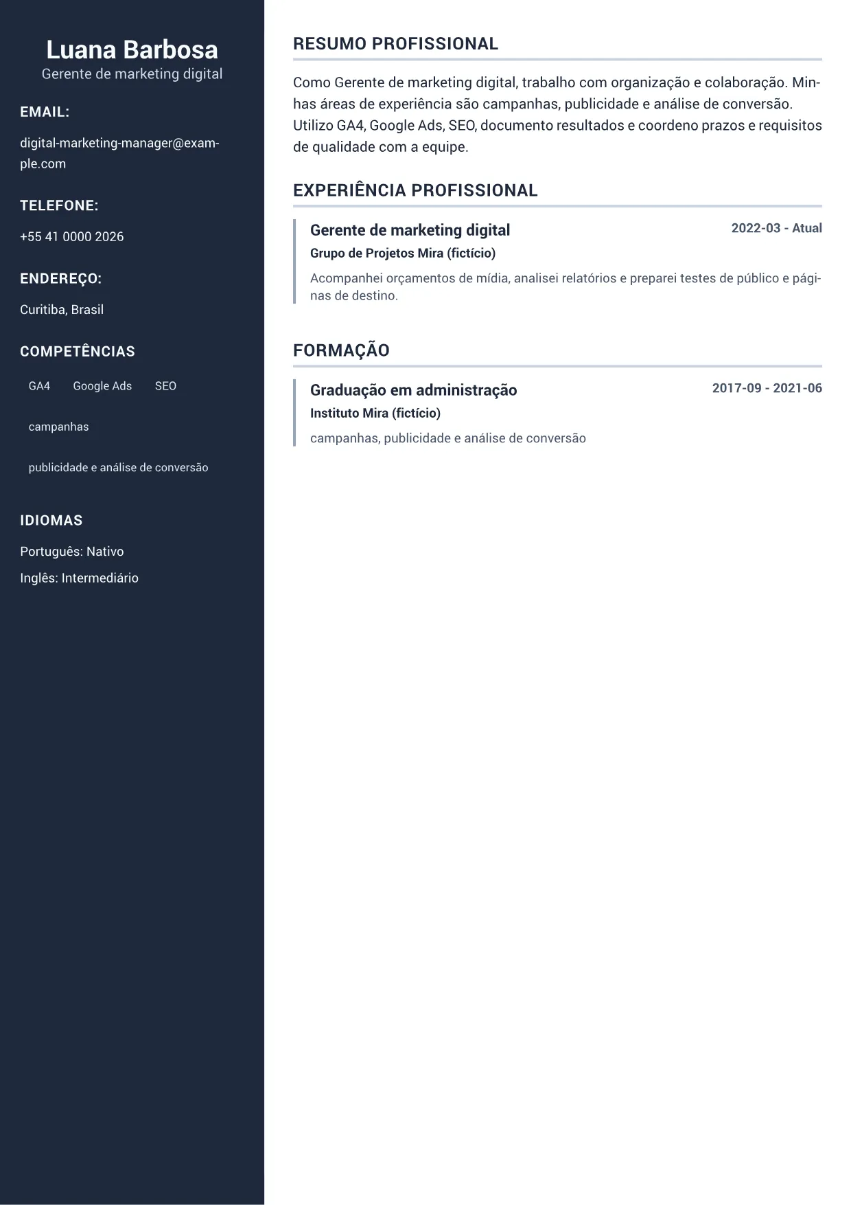 Exemplo de currículo de Gerente de marketing digital – Sidebar Profissional (1/1)