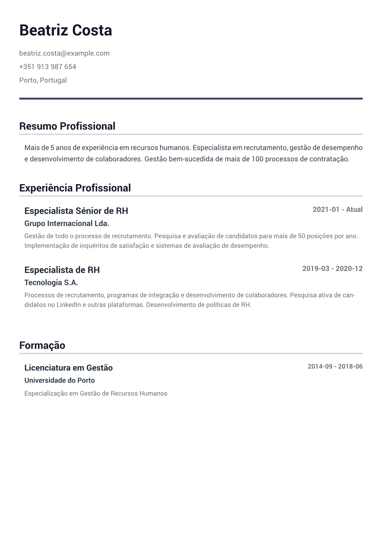 Exemplo de currículo de Especialista em Recursos Humanos – Cinza Minimal (1/2)